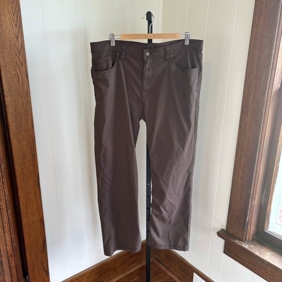 Prana Brown Slim Fit Stretch Outdoor Hiking Chino Pants Mens 38x29 (Tag 30) - Picture 2 of 10